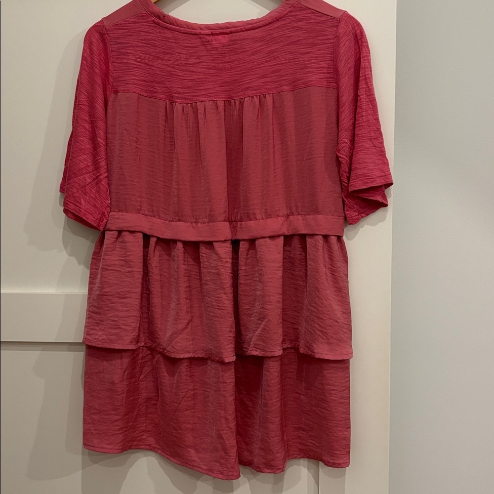 GAP Ruffle Back Top - Picture 2 of 3